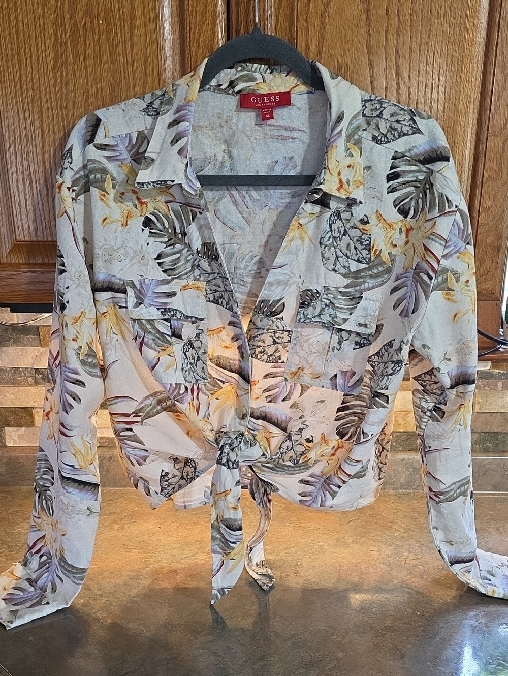 Guess by Marciano Cream Floral Tie-Front Button-Down Shirt